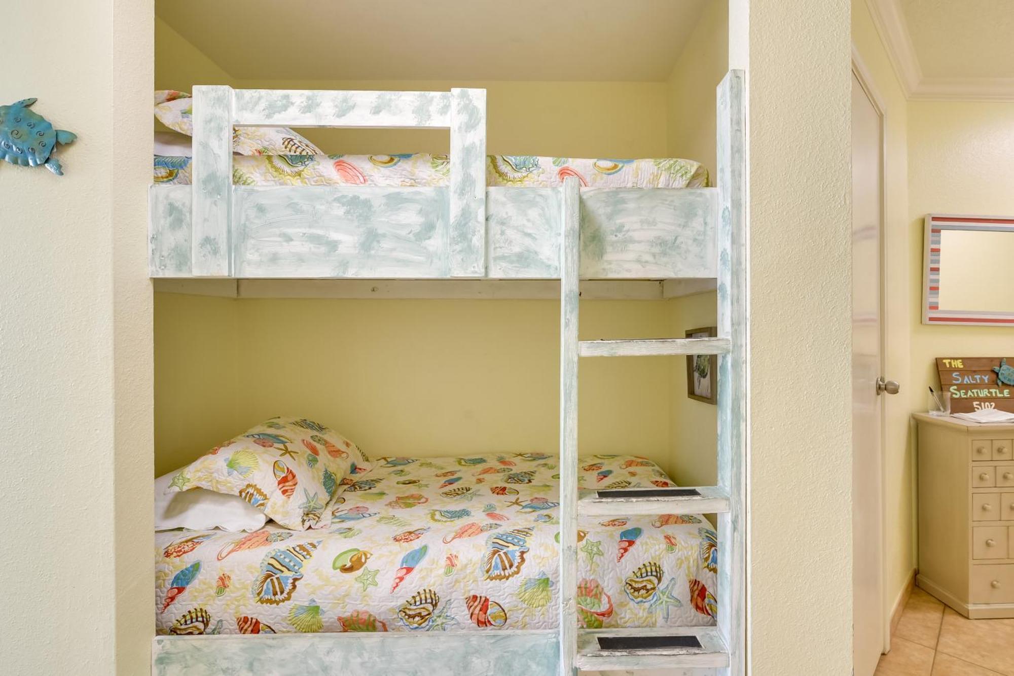 Coastal Galveston Condo Walk To Shoreline! Extérieur photo